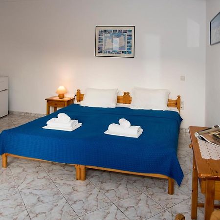 Damianos Rooms Adamantas (Milos) Exterior foto