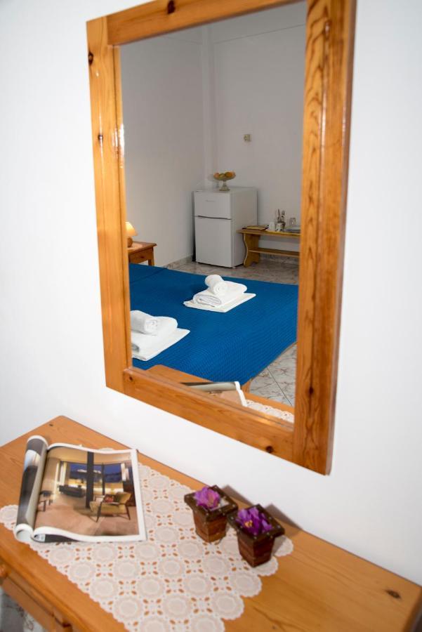 Damianos Rooms Adamantas (Milos) Exterior foto