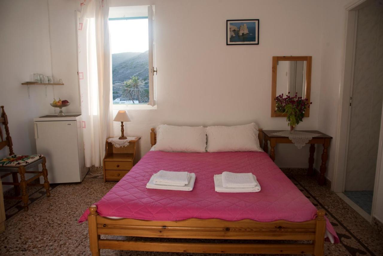 Damianos Rooms Adamantas (Milos) Exterior foto