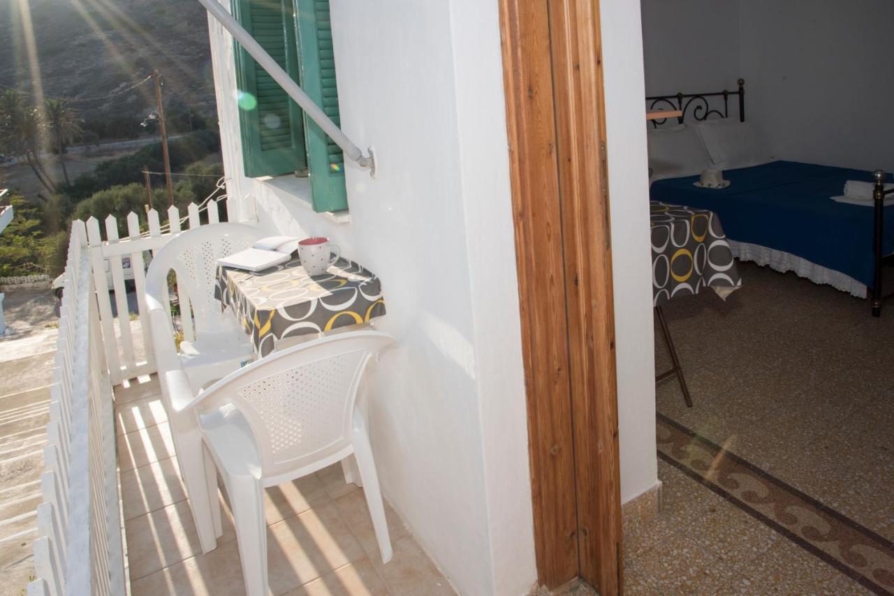 Damianos Rooms Adamantas (Milos) Exterior foto